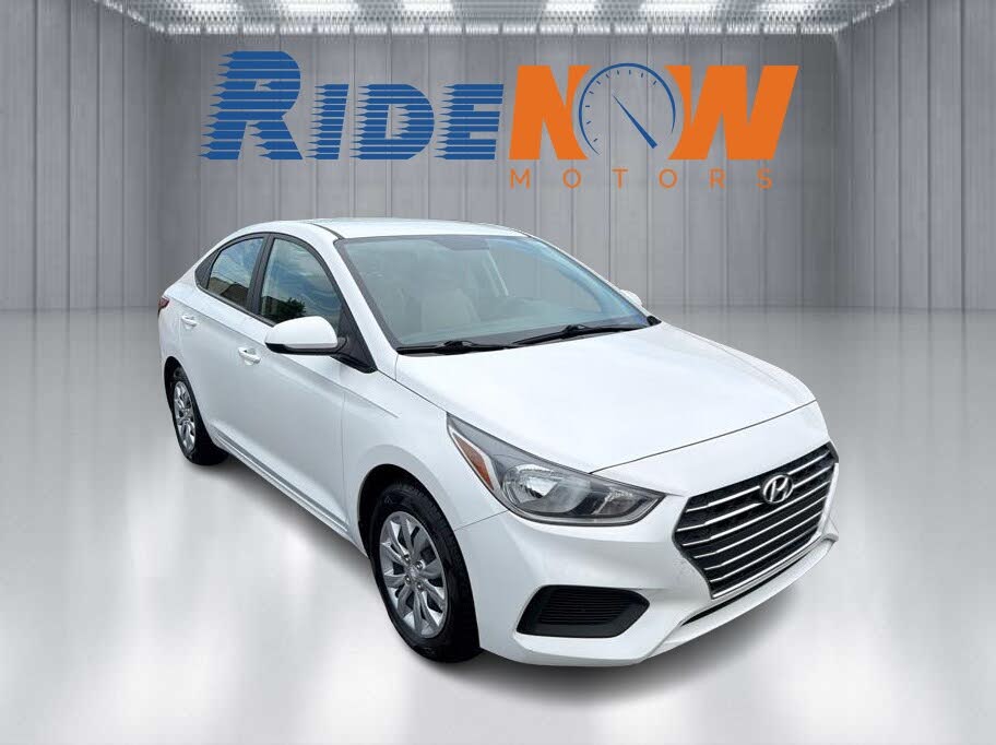2022 Hyundai Accent SE
