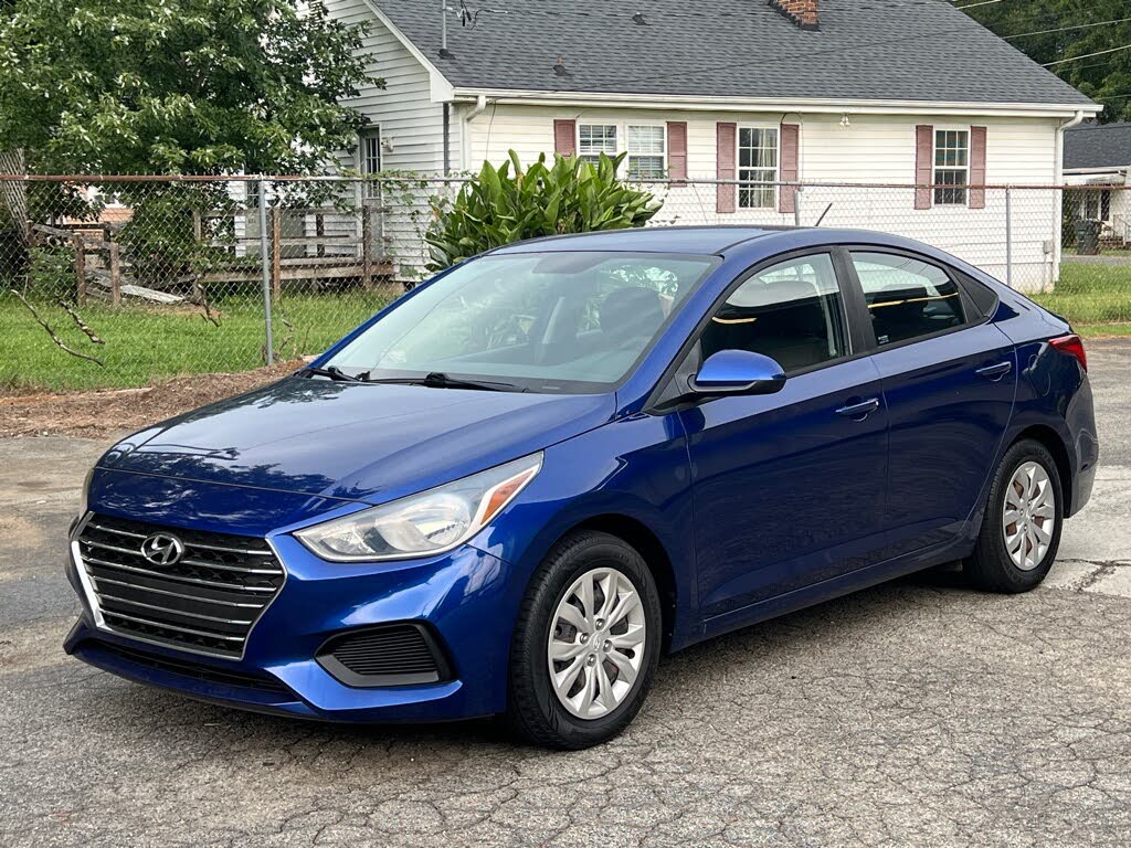 2020 Hyundai Accent SE