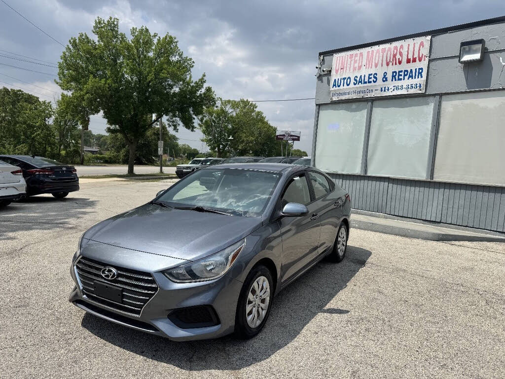 2020 Hyundai Accent SE
