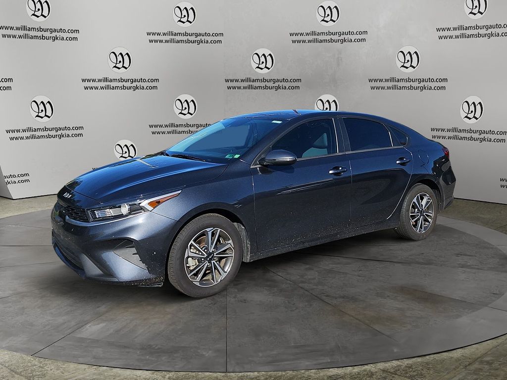 2023 Kia Forte LX