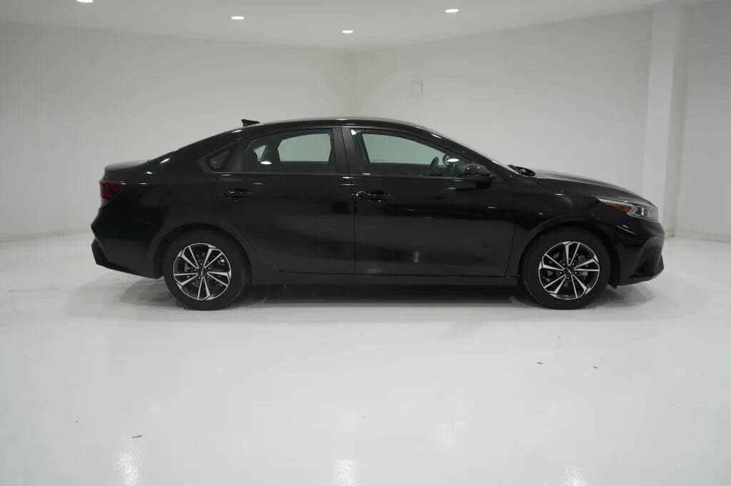 2024 Kia Forte LX