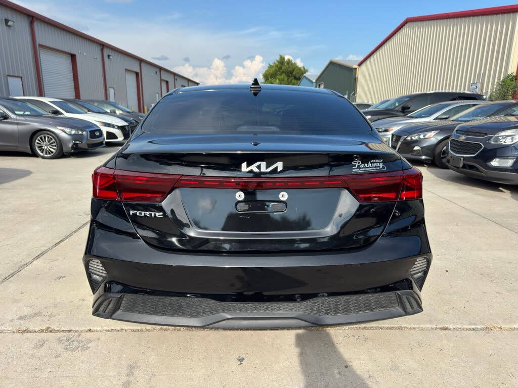 2024 Kia Forte LXS