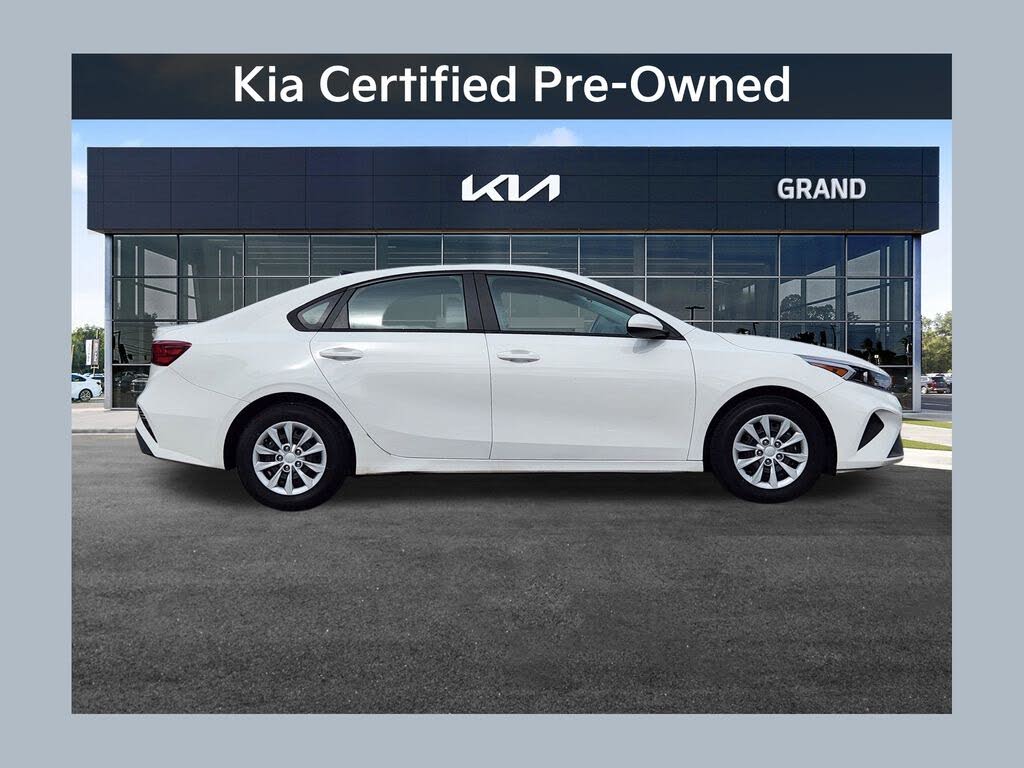 2023 Kia Forte LX
