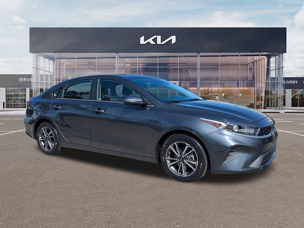 2023 Kia Forte LX