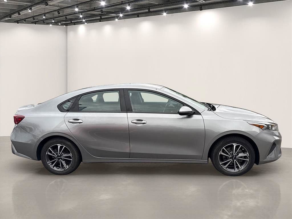 2023 Kia Forte LX