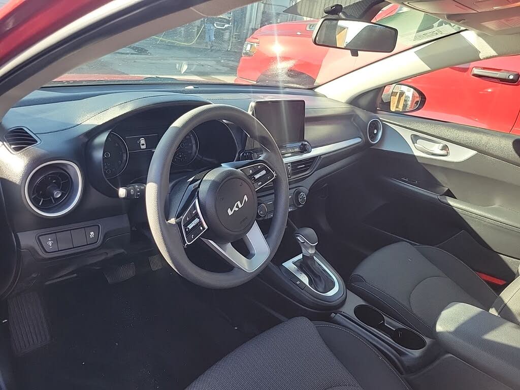 2024 Kia Forte LX