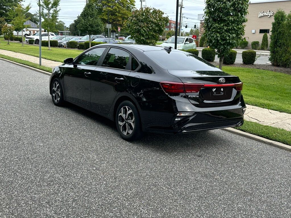 2021 Kia Forte FE
