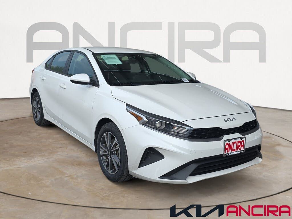 2024 Kia Forte LX