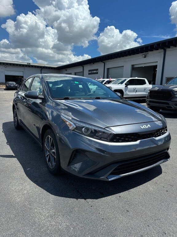 2023 Kia Forte LX