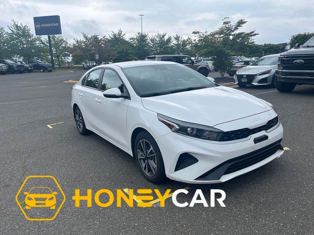 2023 Kia Forte LX