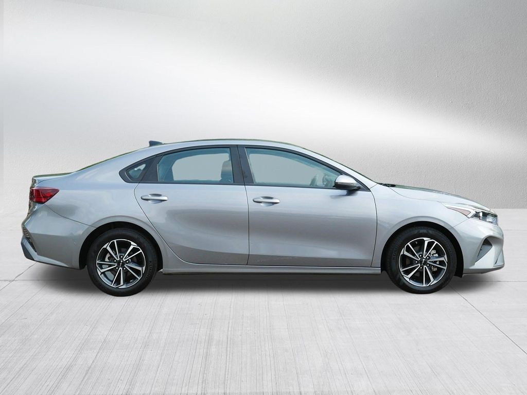 2023 Kia Forte LX