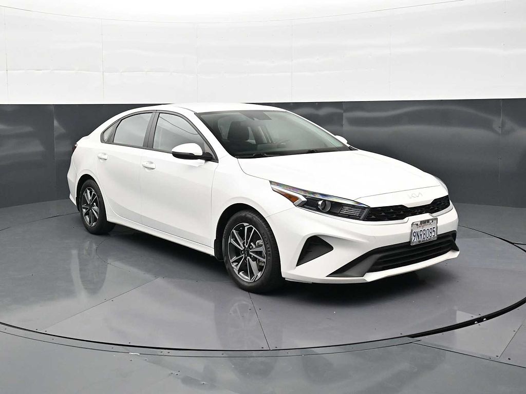 2024 Kia Forte LX