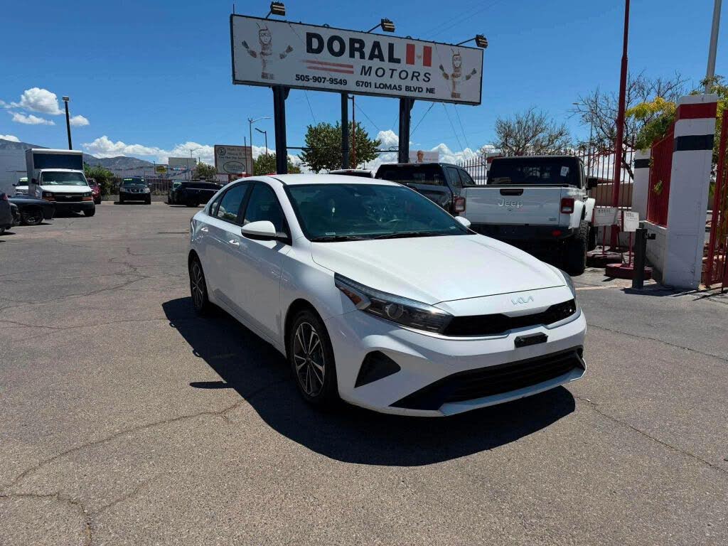 2023 Kia Forte LX