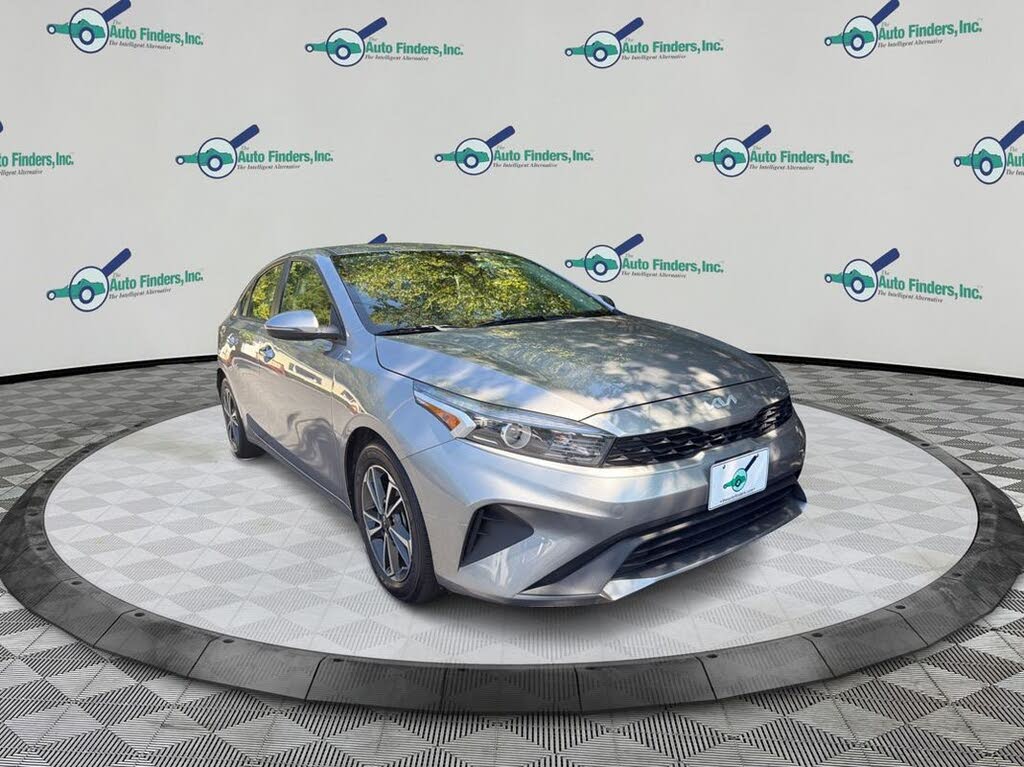 2023 Kia Forte LX