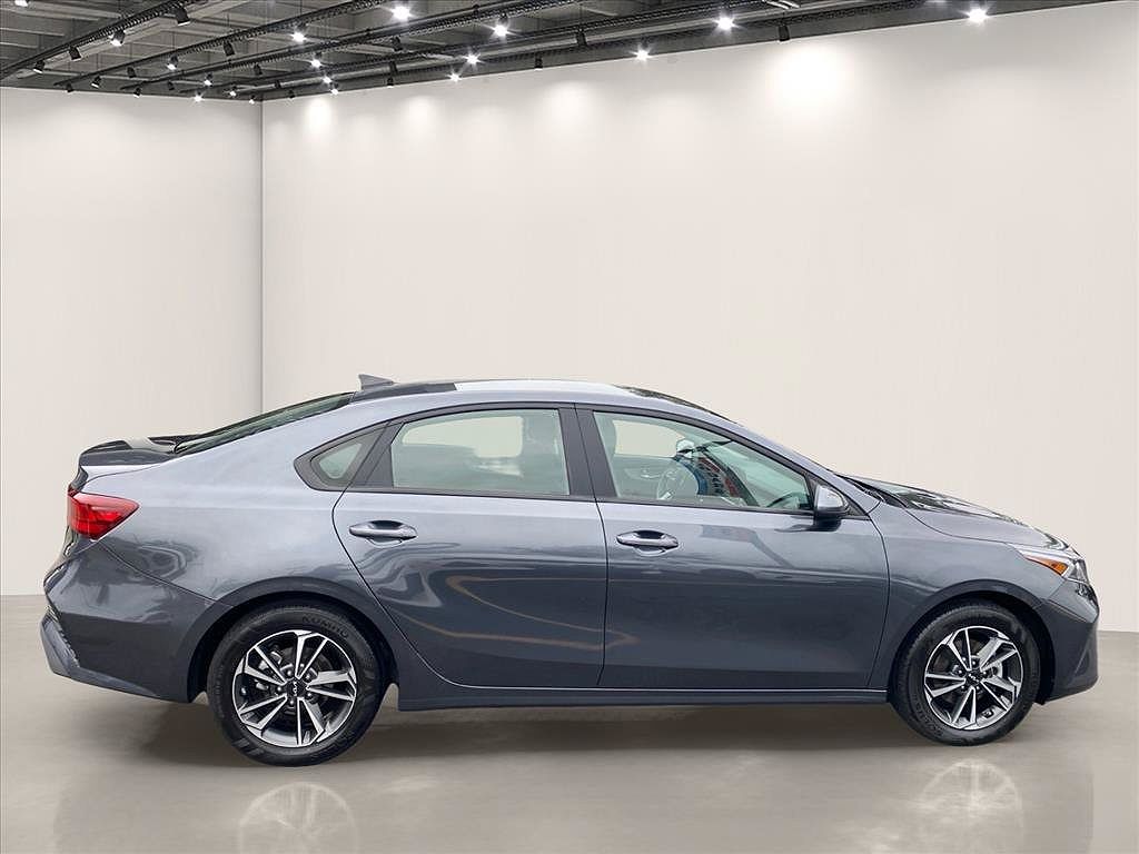 2023 Kia Forte LX