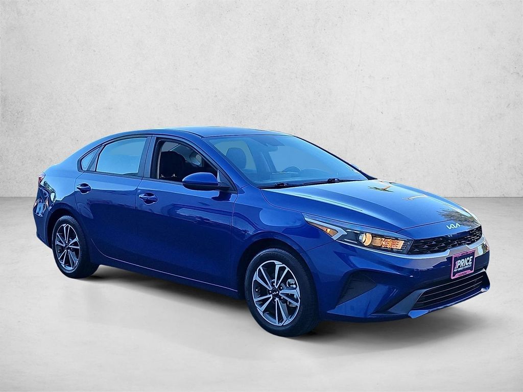 2022 Kia Forte FE