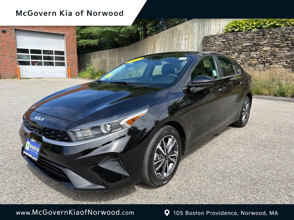 2022 Kia Forte FE