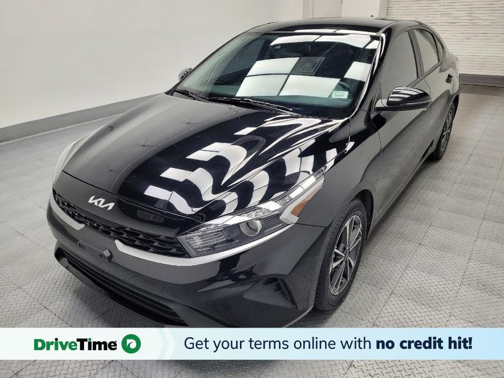 2023 Kia Forte LX
