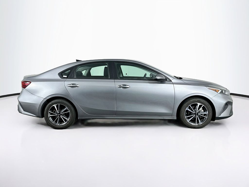 2024 Kia Forte LX