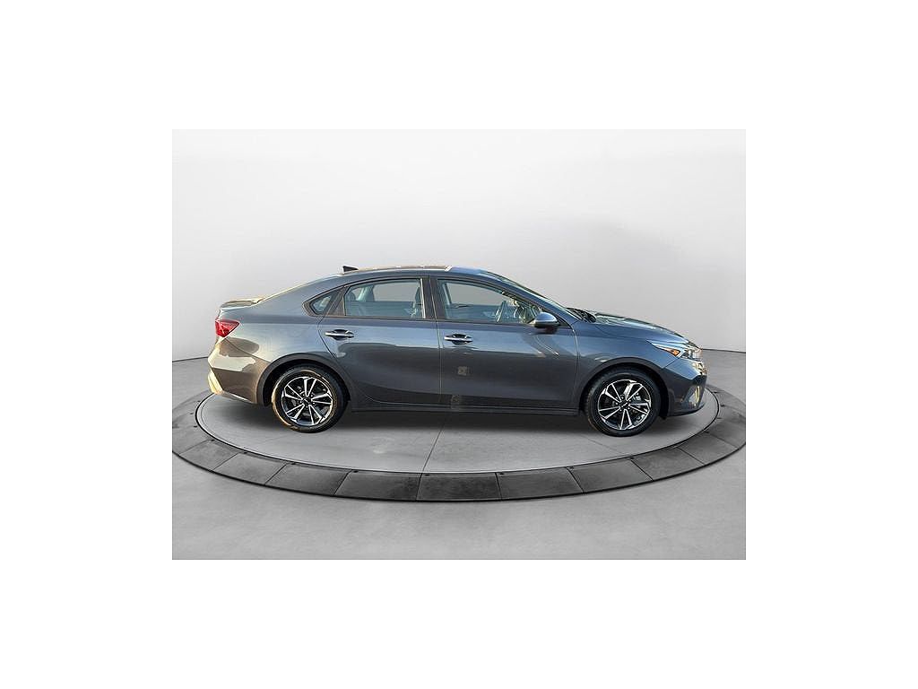 2024 Kia Forte LX