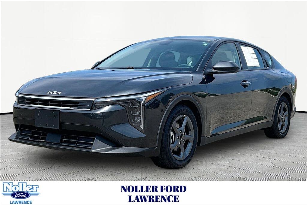 2025 Kia K4 LX
