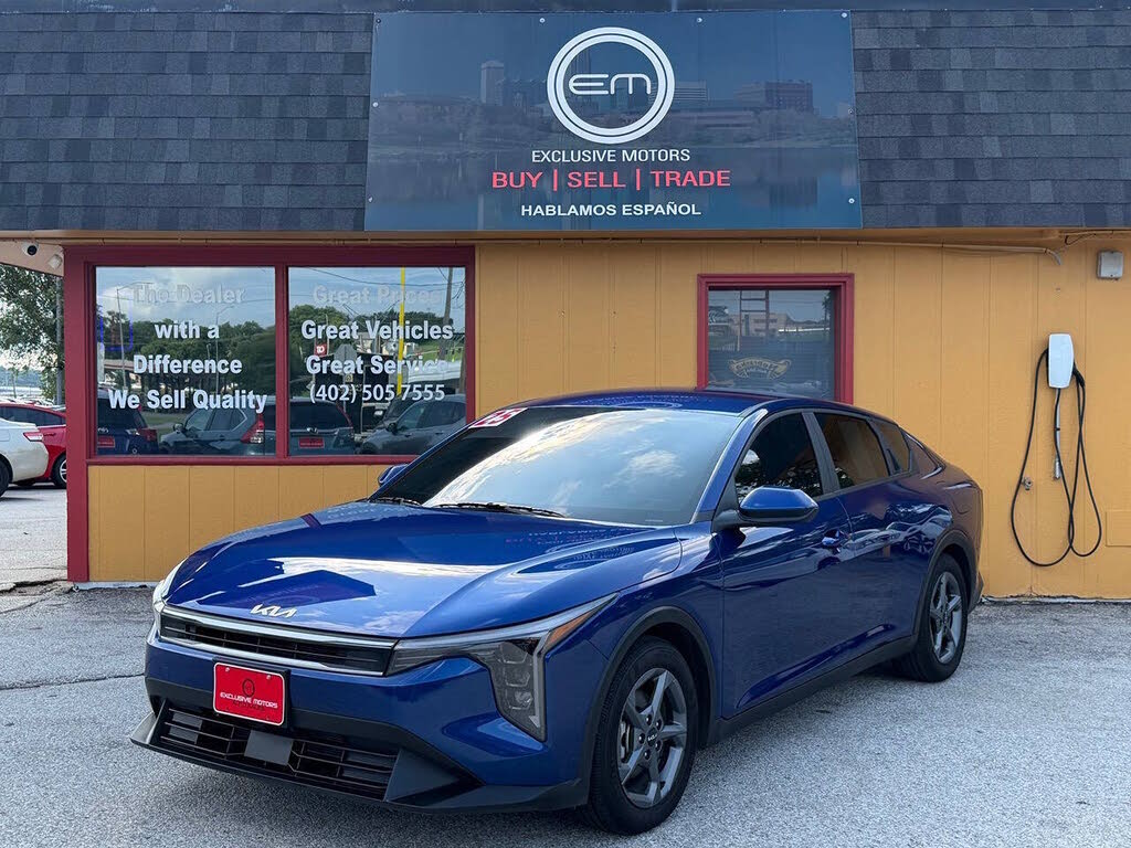 2025 Kia K4 LXS