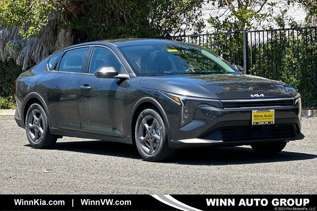 2026 Kia K4 LX