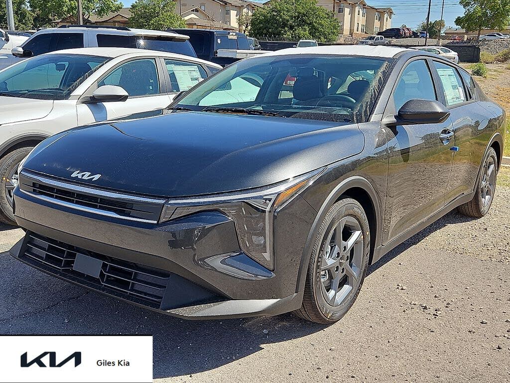2026 Kia K4 LX