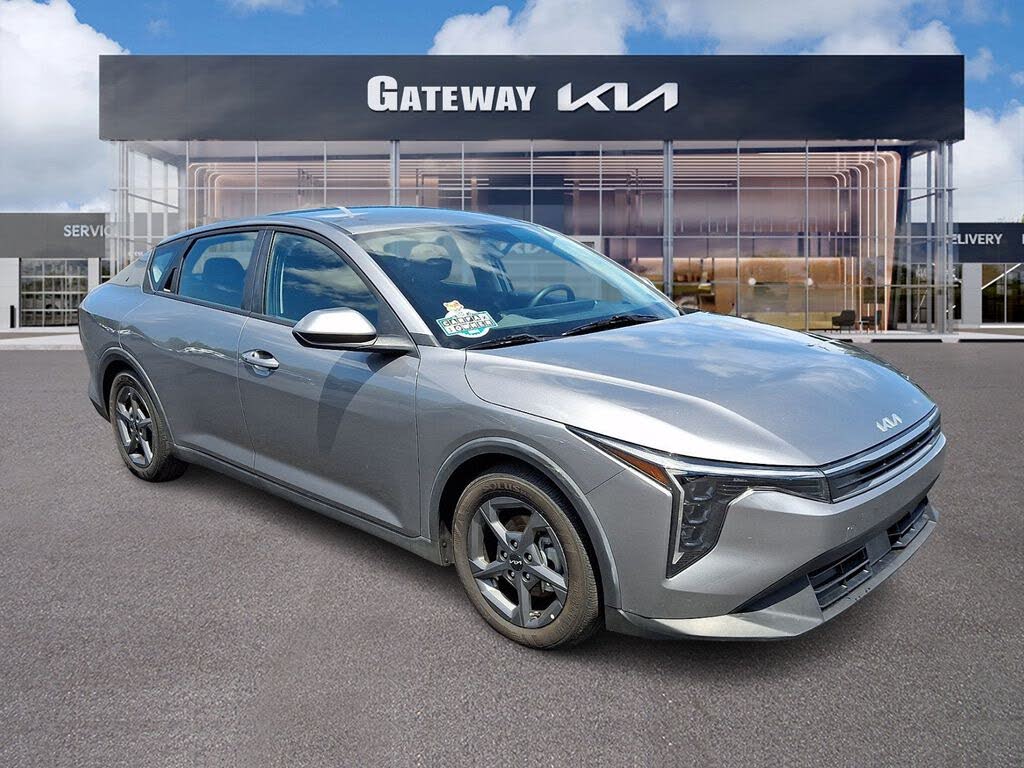 2025 Kia K4 LX