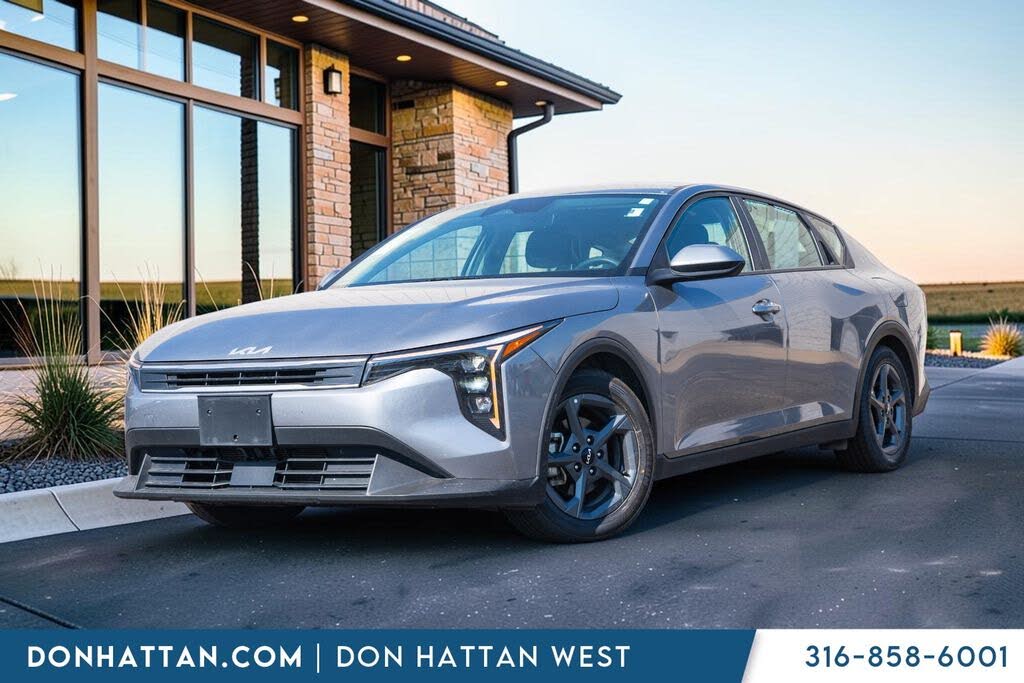 2025 Kia K4 LX