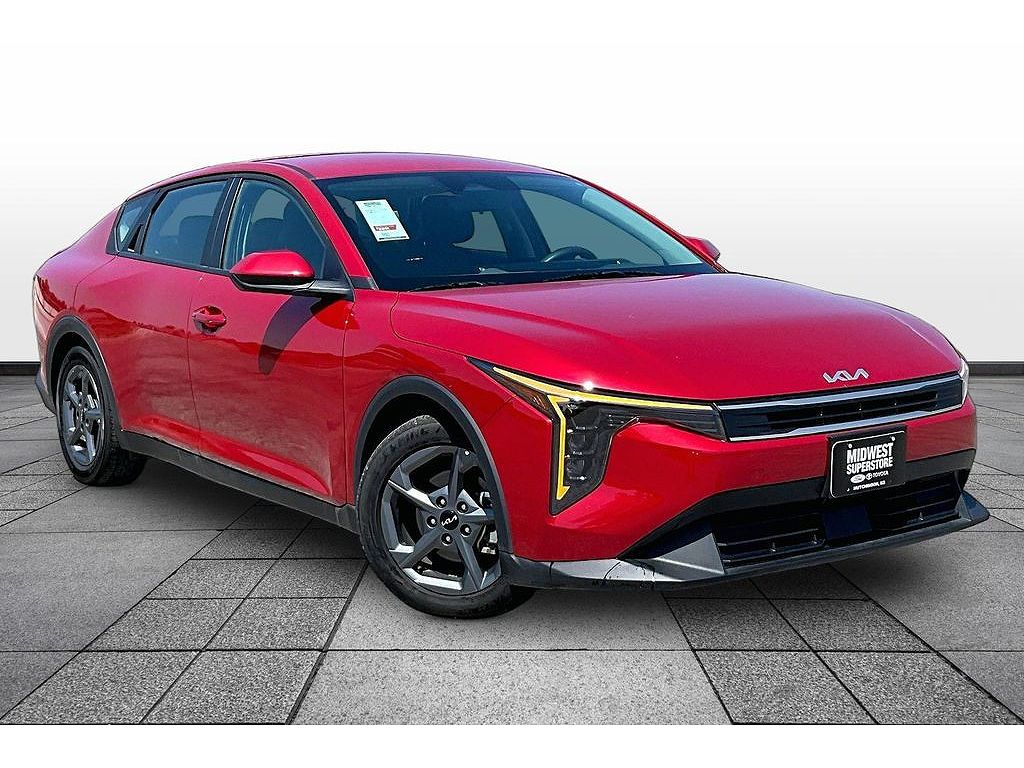 2025 Kia K4 LX