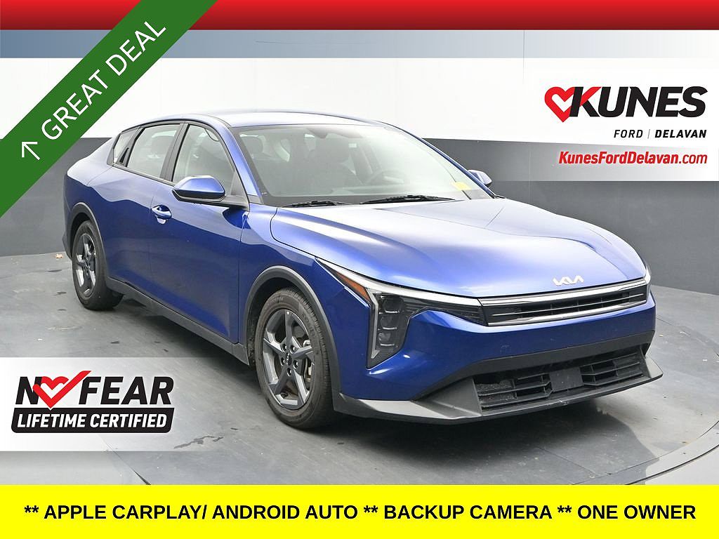 2025 Kia K4 LXS