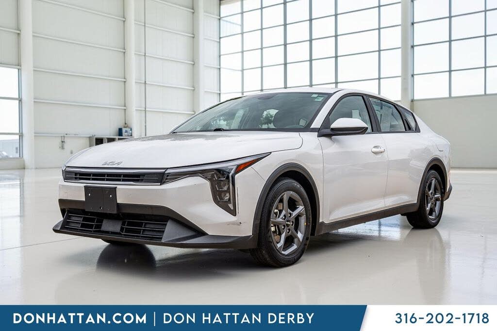 2025 Kia K4 LX