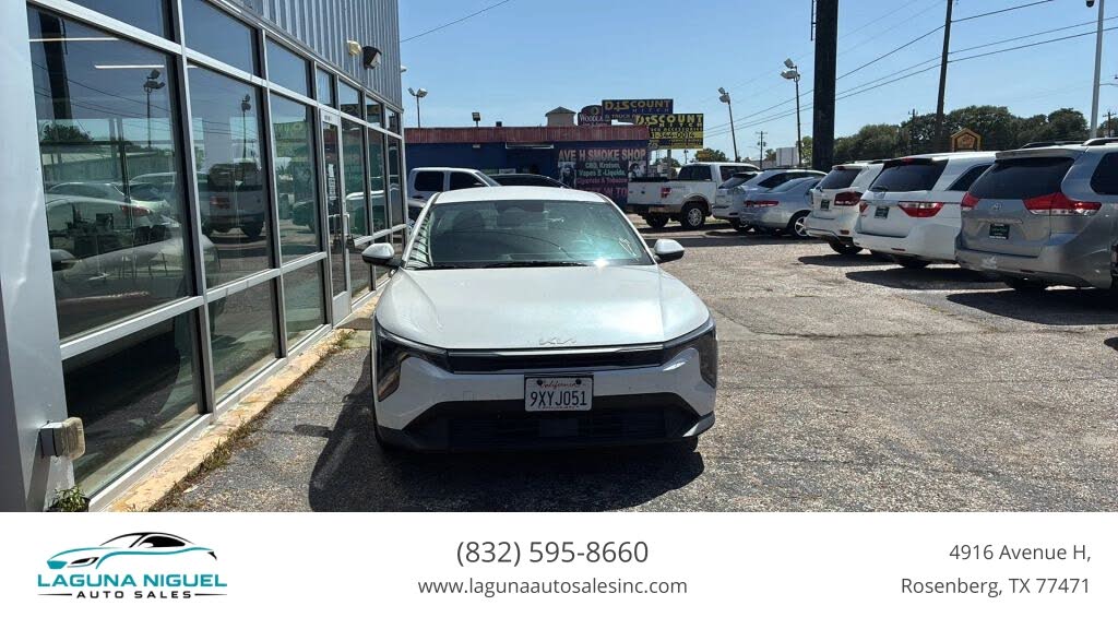 2026 Kia K4 LX