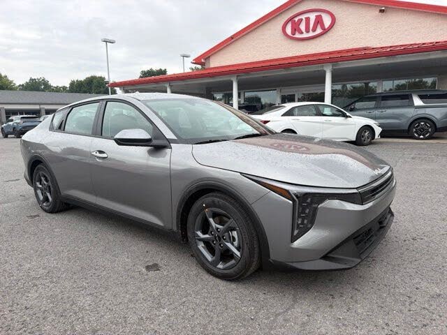 2026 Kia K4 LX