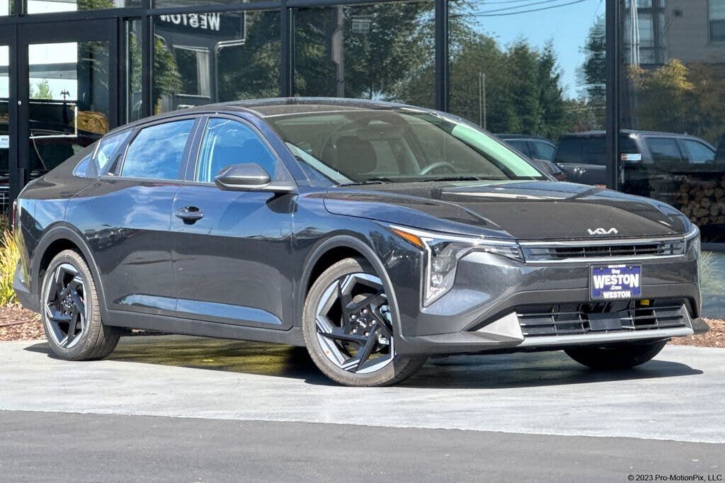 2026 Kia K4 EX