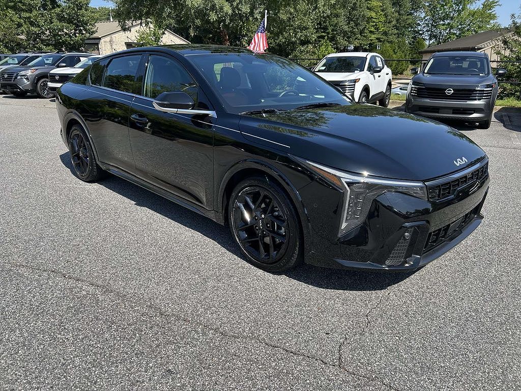 2025 Kia K4 GT-Line Turbo