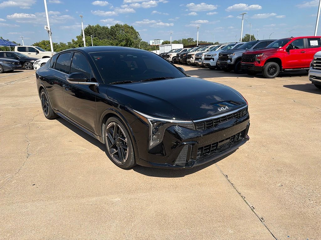 2025 Kia K4 GT-Line