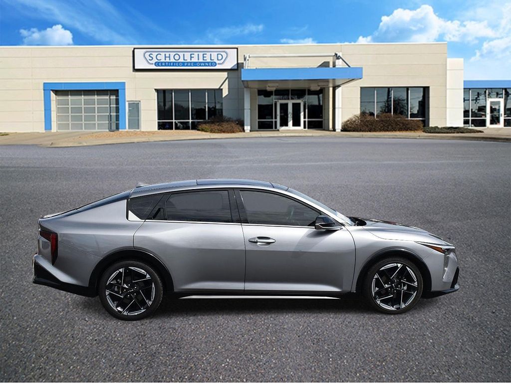 2025 Kia K4 GT-Line