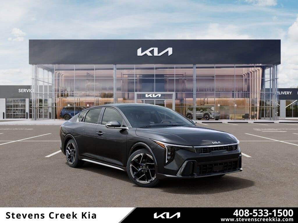 2026 Kia K4 GT-Line