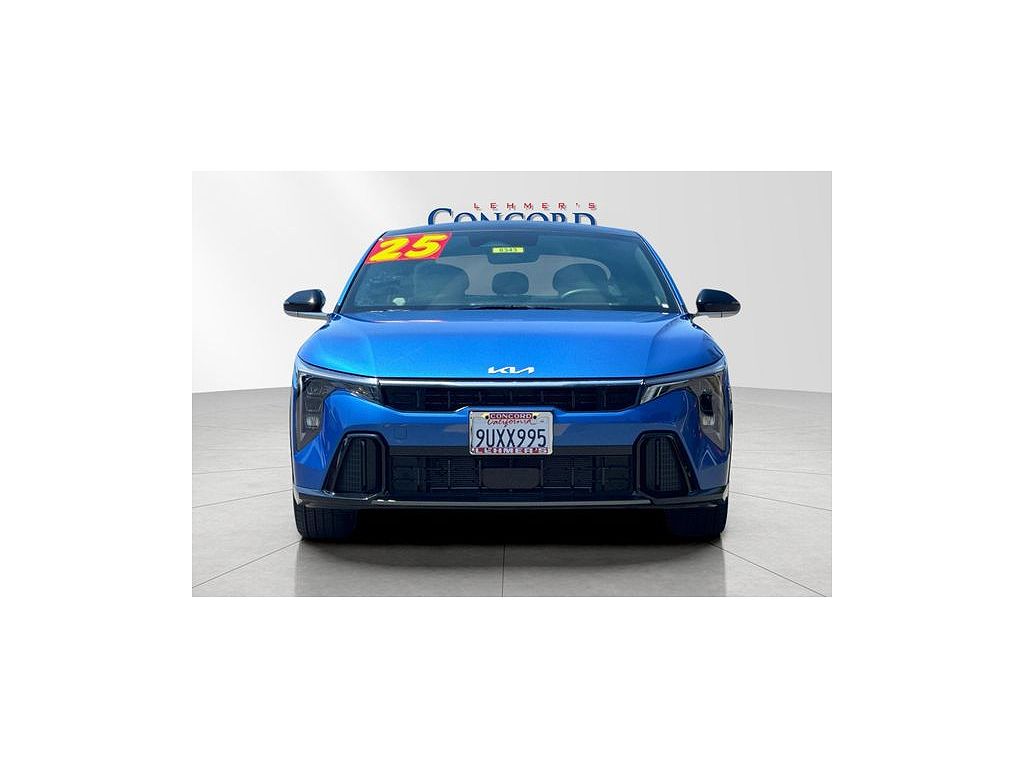 2025 Kia K4 GT-Line