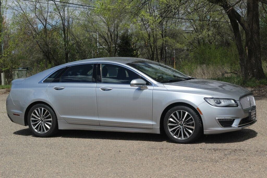 2020 Lincoln MKZ