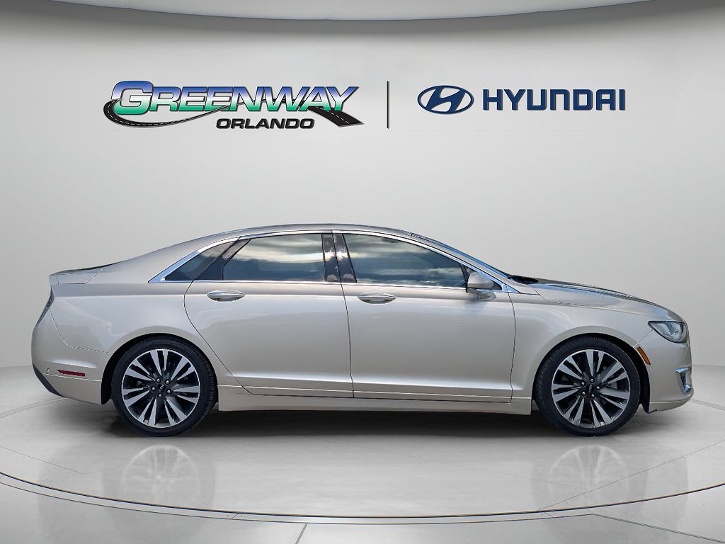 2017 Lincoln MKZ Reserve