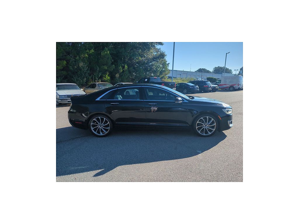 2017 Lincoln MKZ Reserve