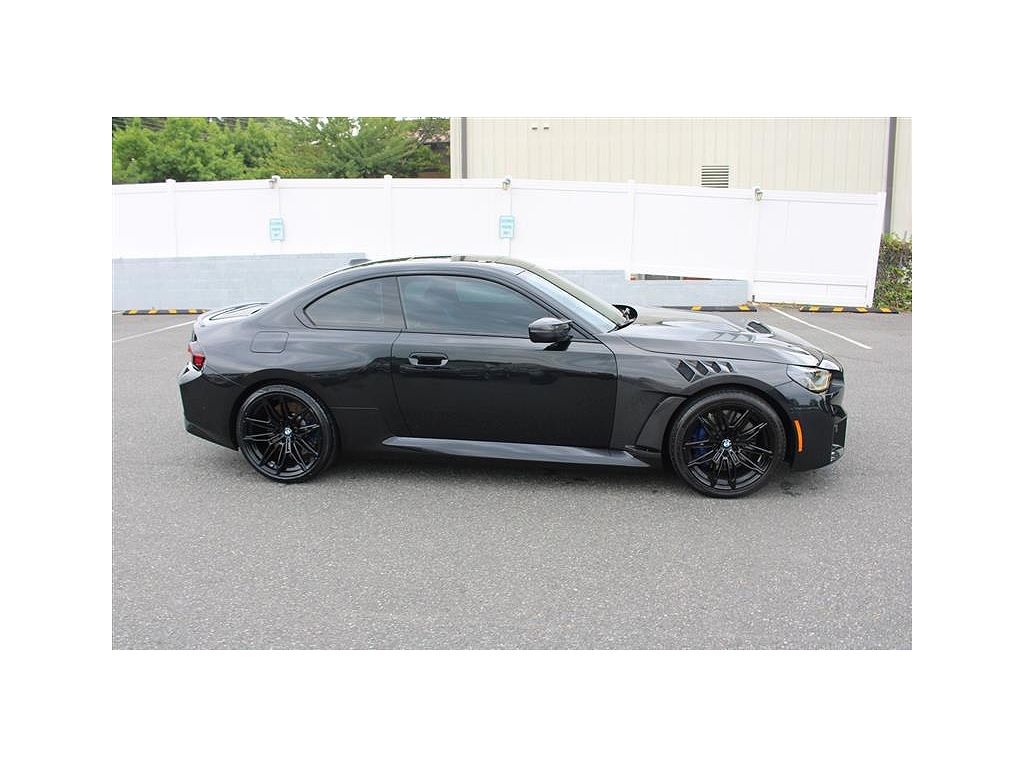 2025 BMW M2