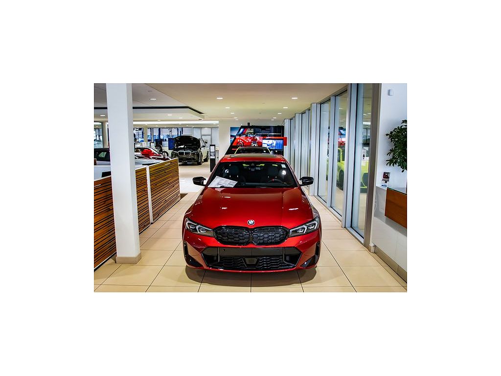 2025 BMW 230i xDrive