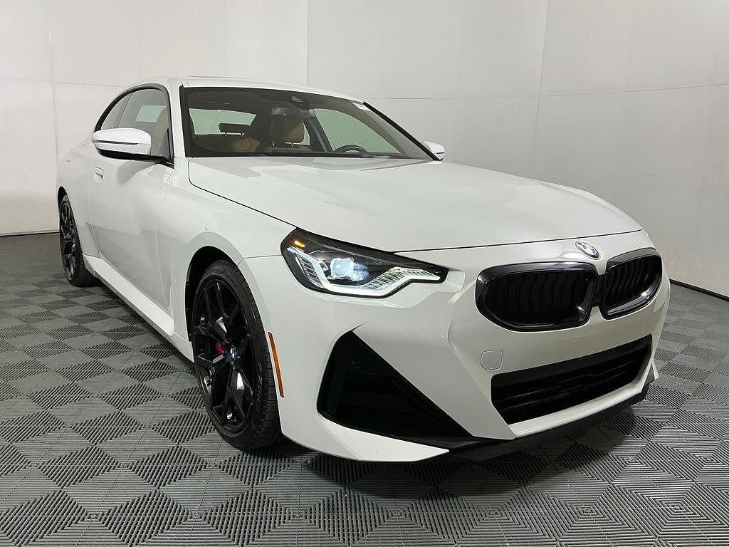 2025 BMW 230i xDrive