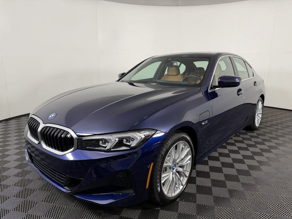 2023 BMW 3 Series 330e xDrive