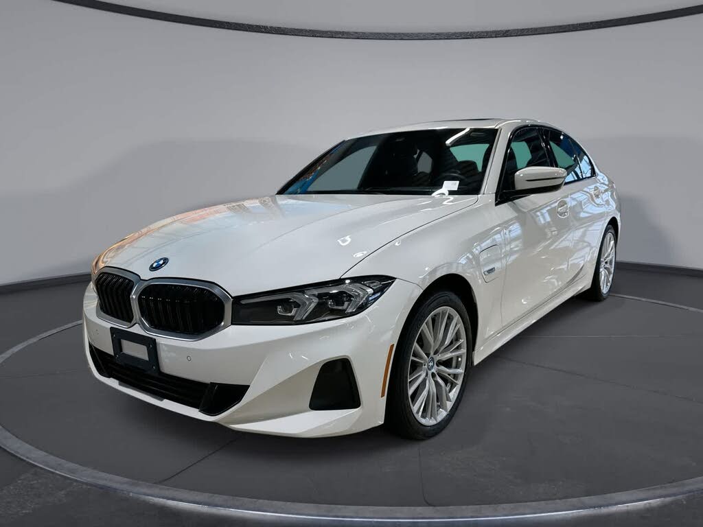 2023 BMW 3 Series 330e xDrive