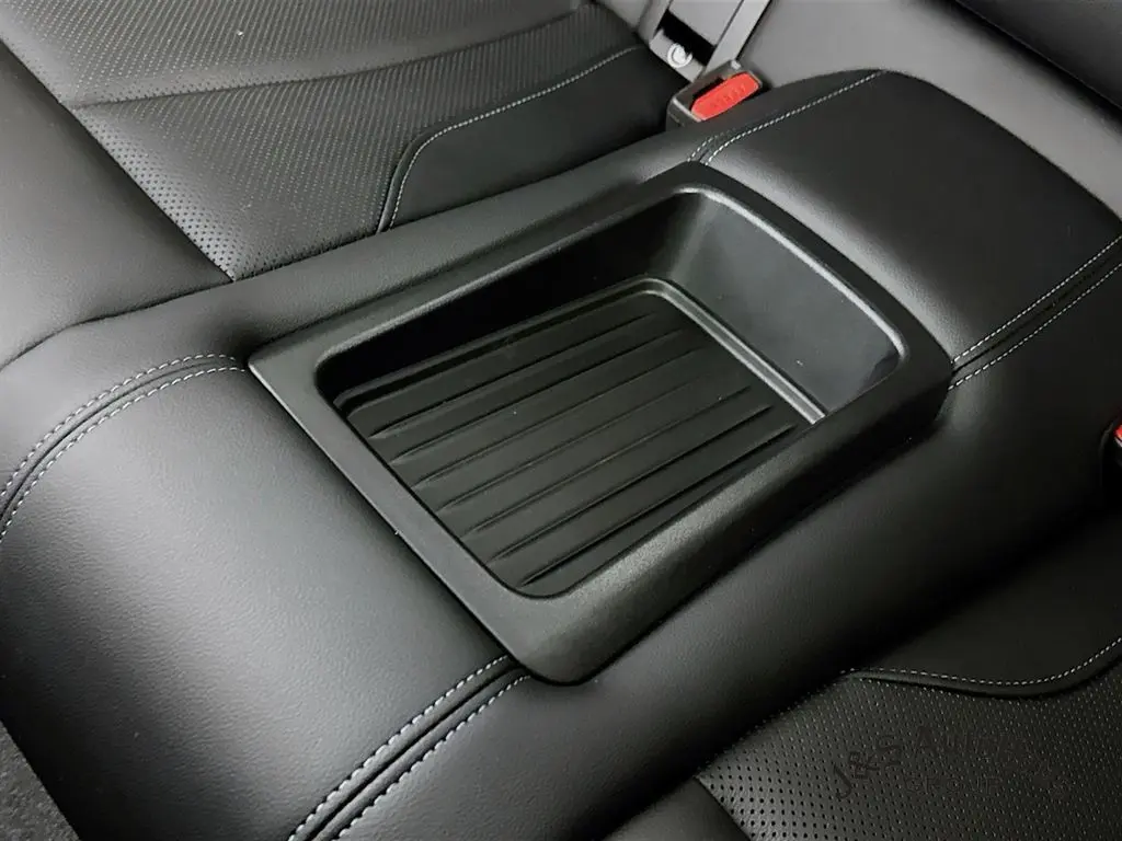 Vehicle Image 33 of 82 for undefined undefined undefined